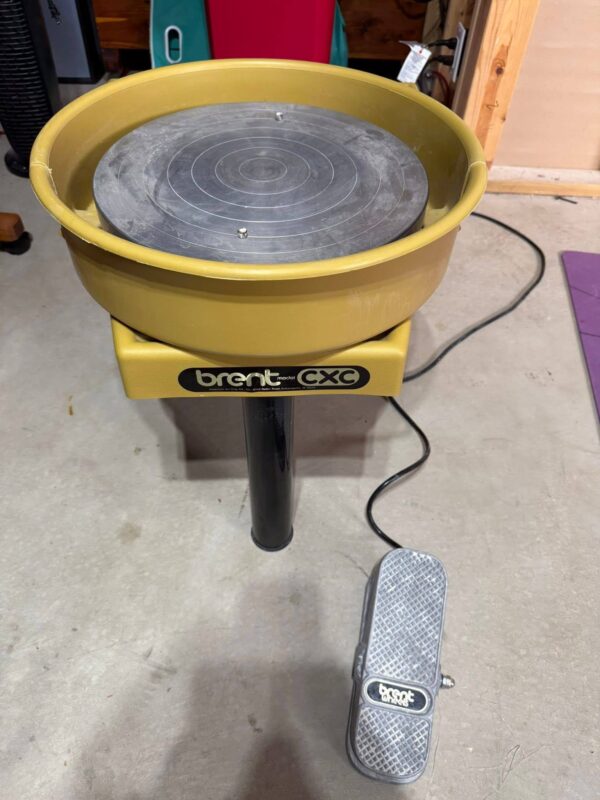 Brent CXC Pottery Wheel(USED 22 MONTHS OLD)